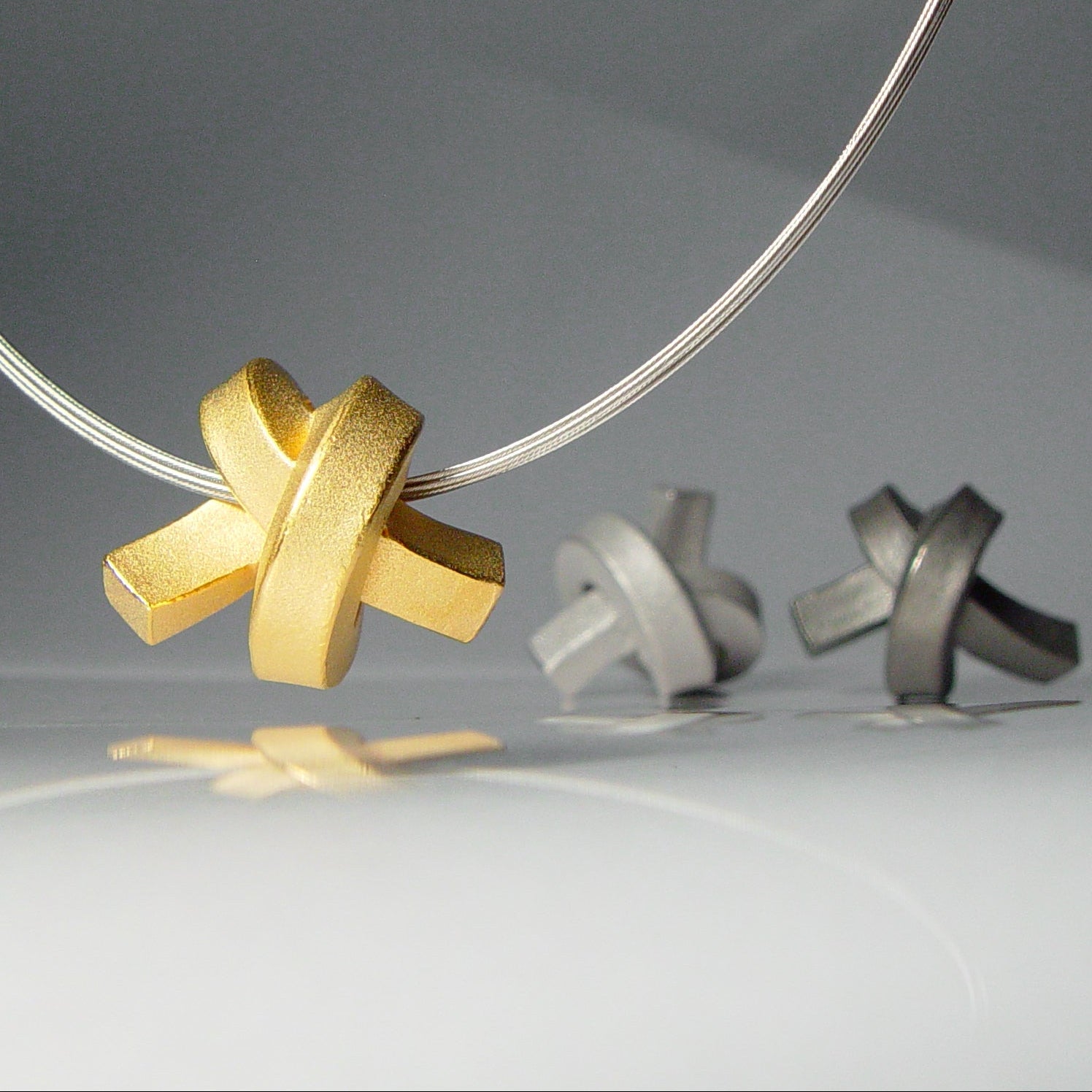 Set: Knoten kantig groß + Halsreif (12)