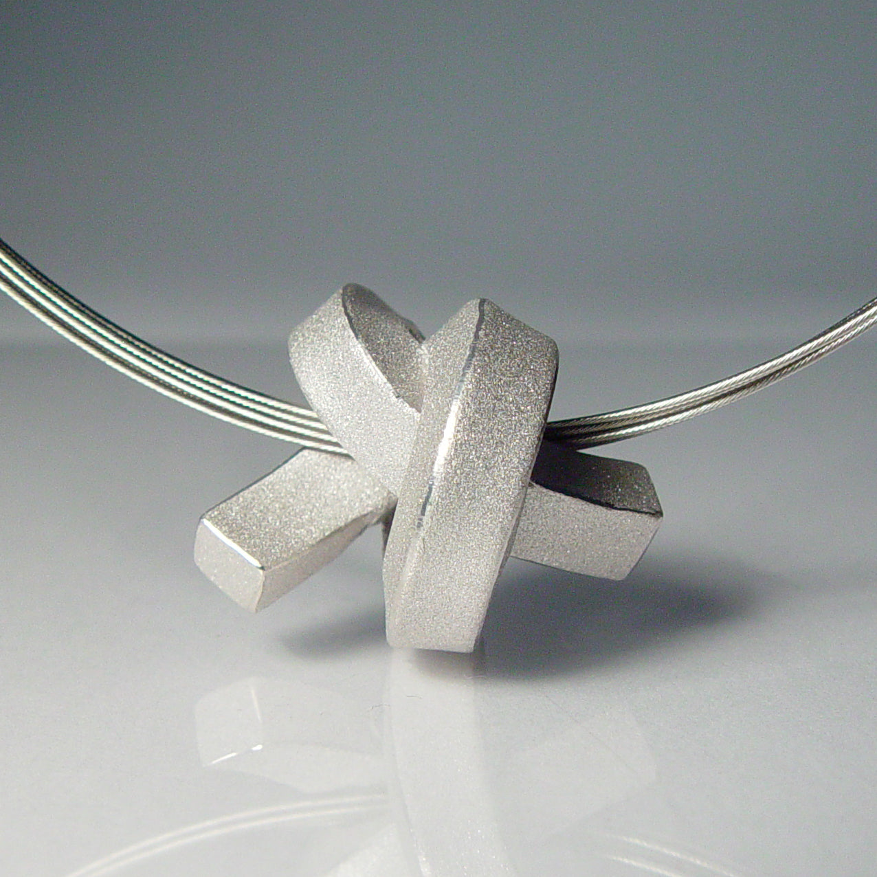 Set: Knoten kantig groß + Halsreif (12)