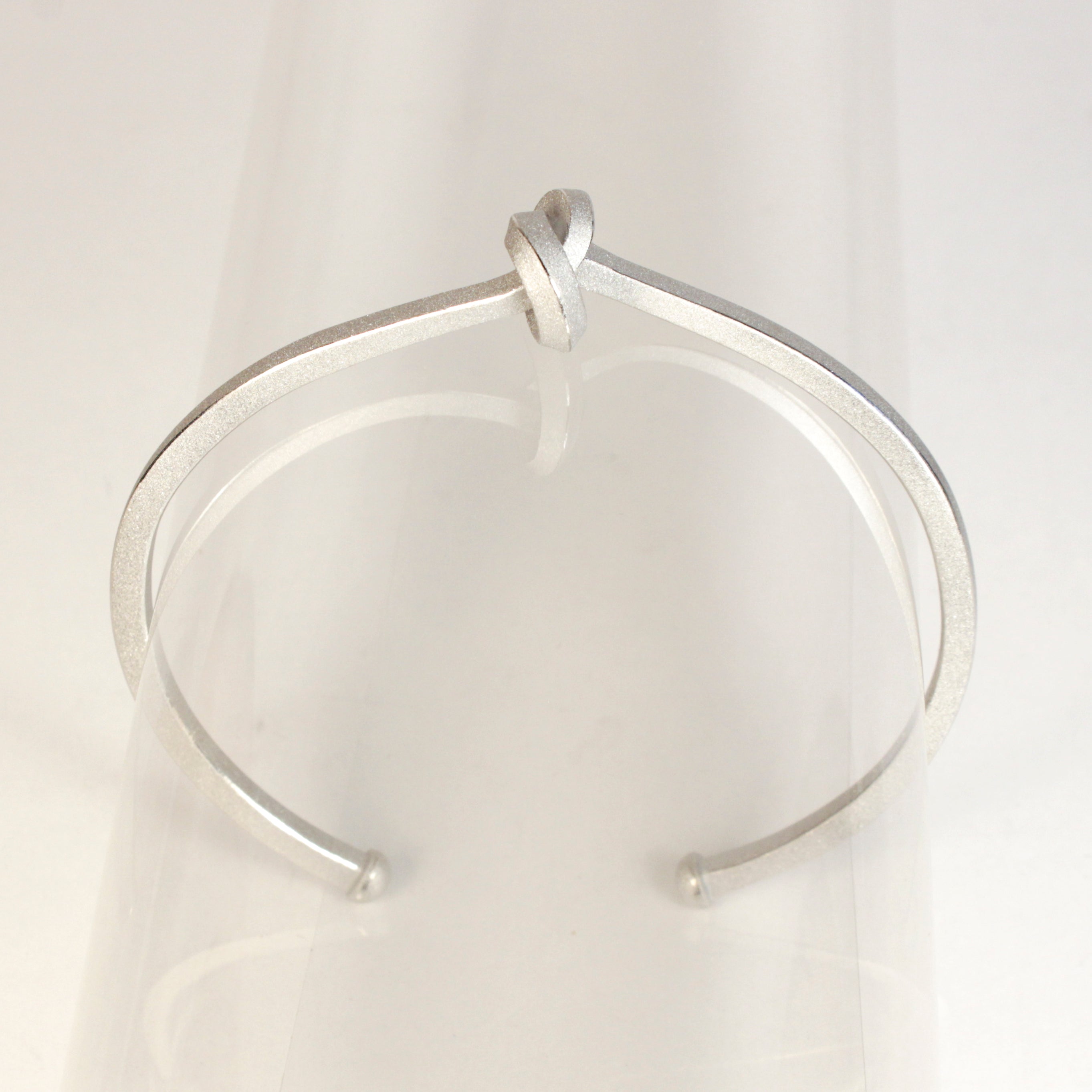 Armreif / Spange Knoten kantig