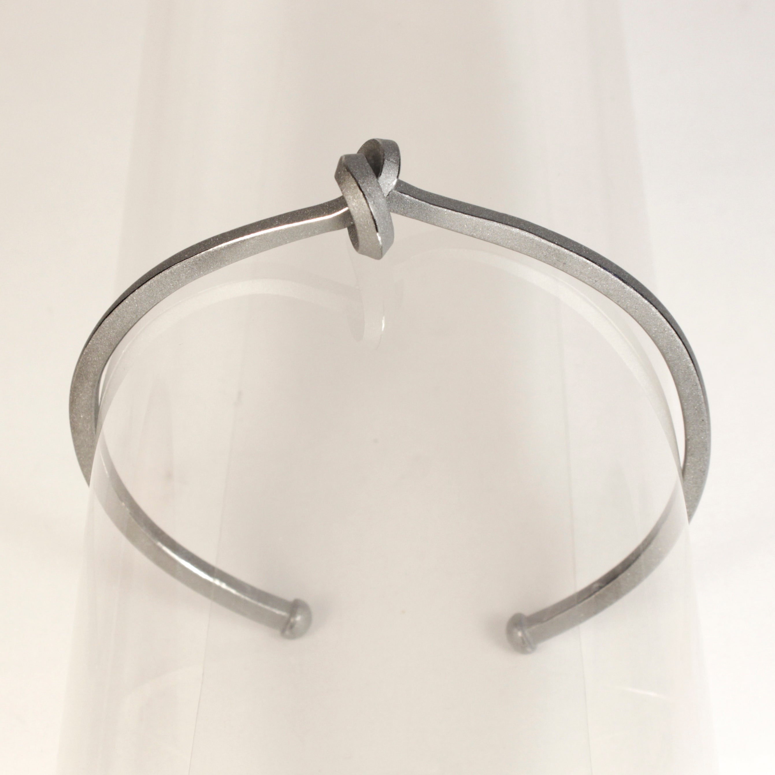 Armreif / Spange Knoten kantig