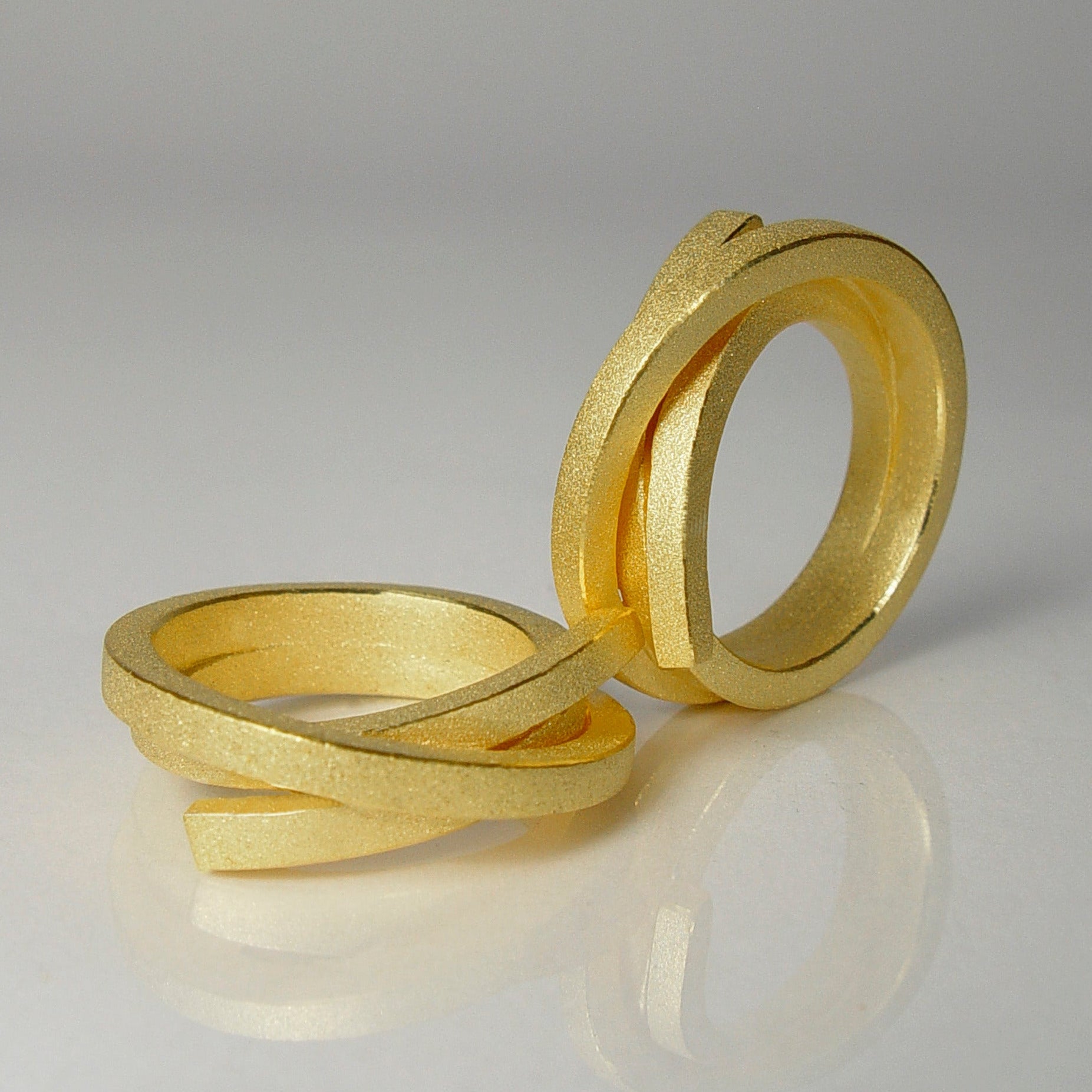 Verbindungs Ring kantig