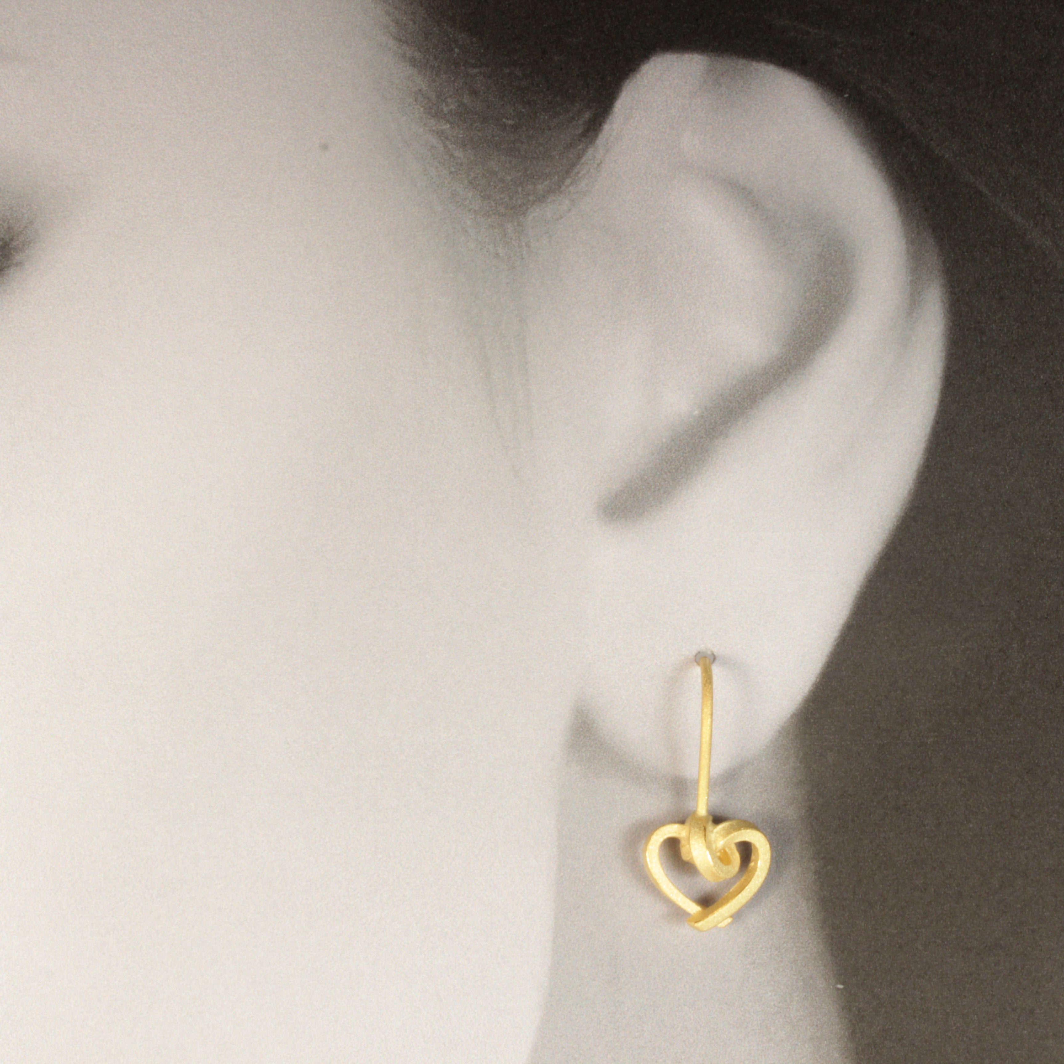 Ohrhänger Herzen kantig