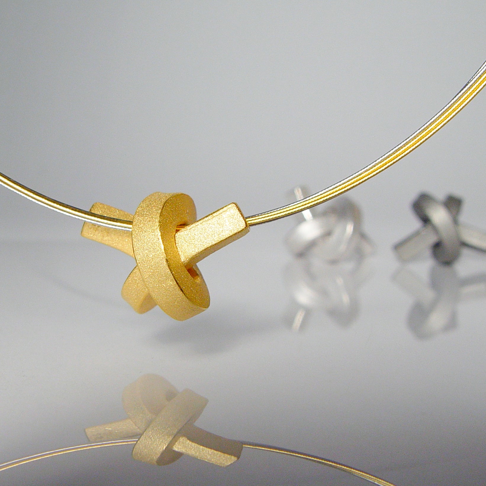 Set: Knoten kantig klein + Halsreif (5)