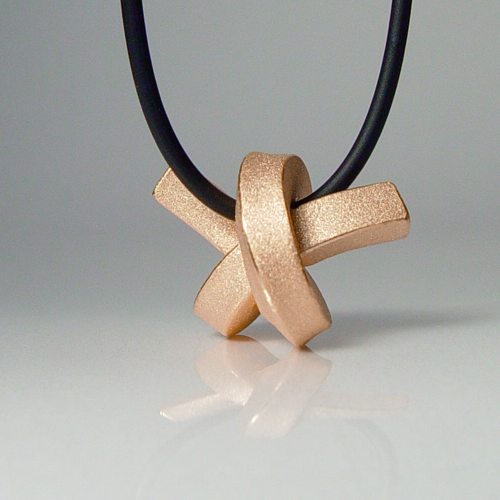 Bundle: Anhänger + Ohr Knoten kantig klein