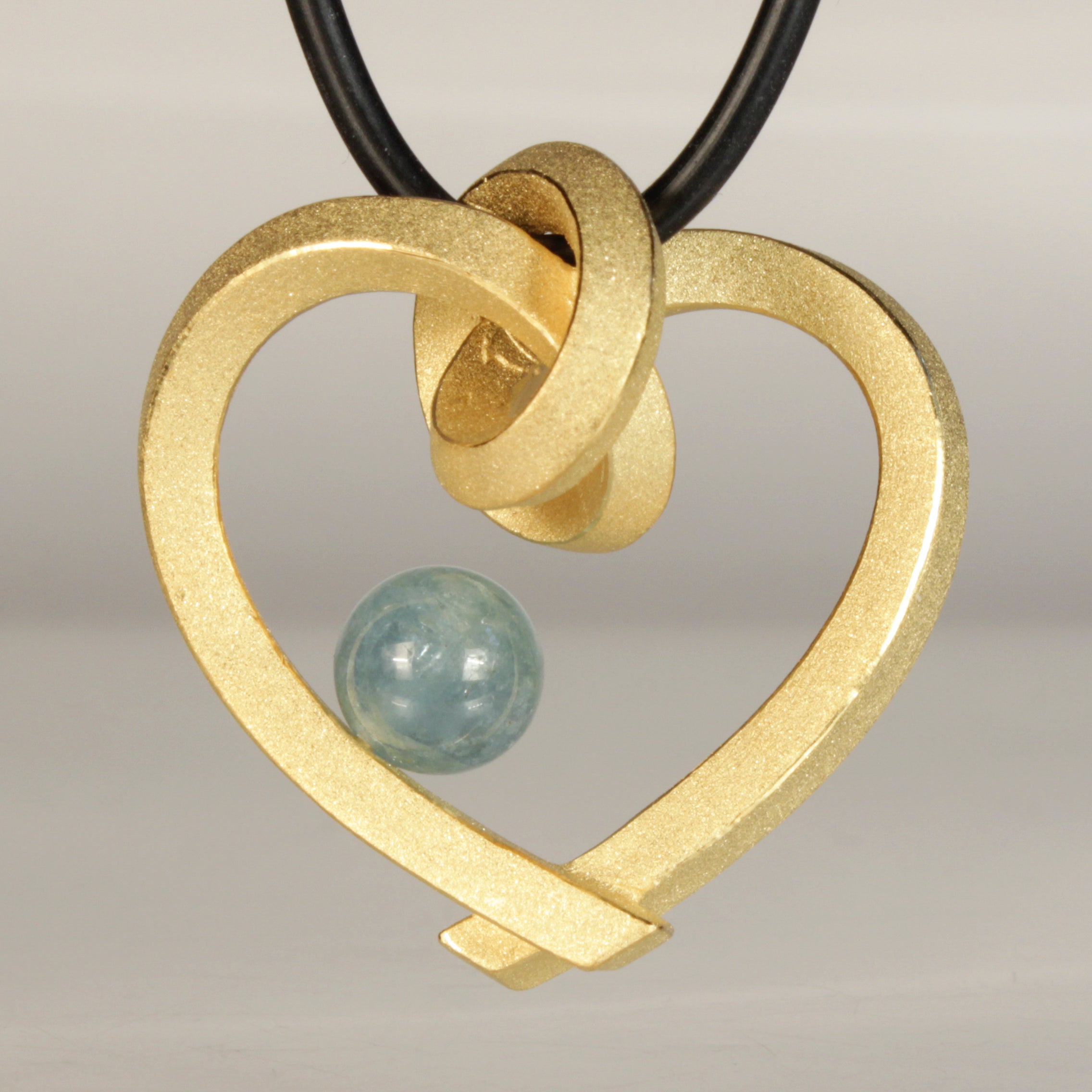 ANH P2 - Herz mit Perle groß – Knotenschmuck