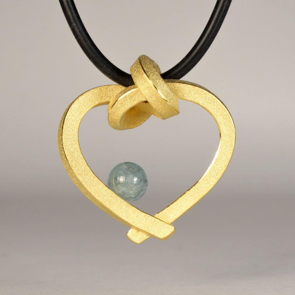 Herz mit Perle klein