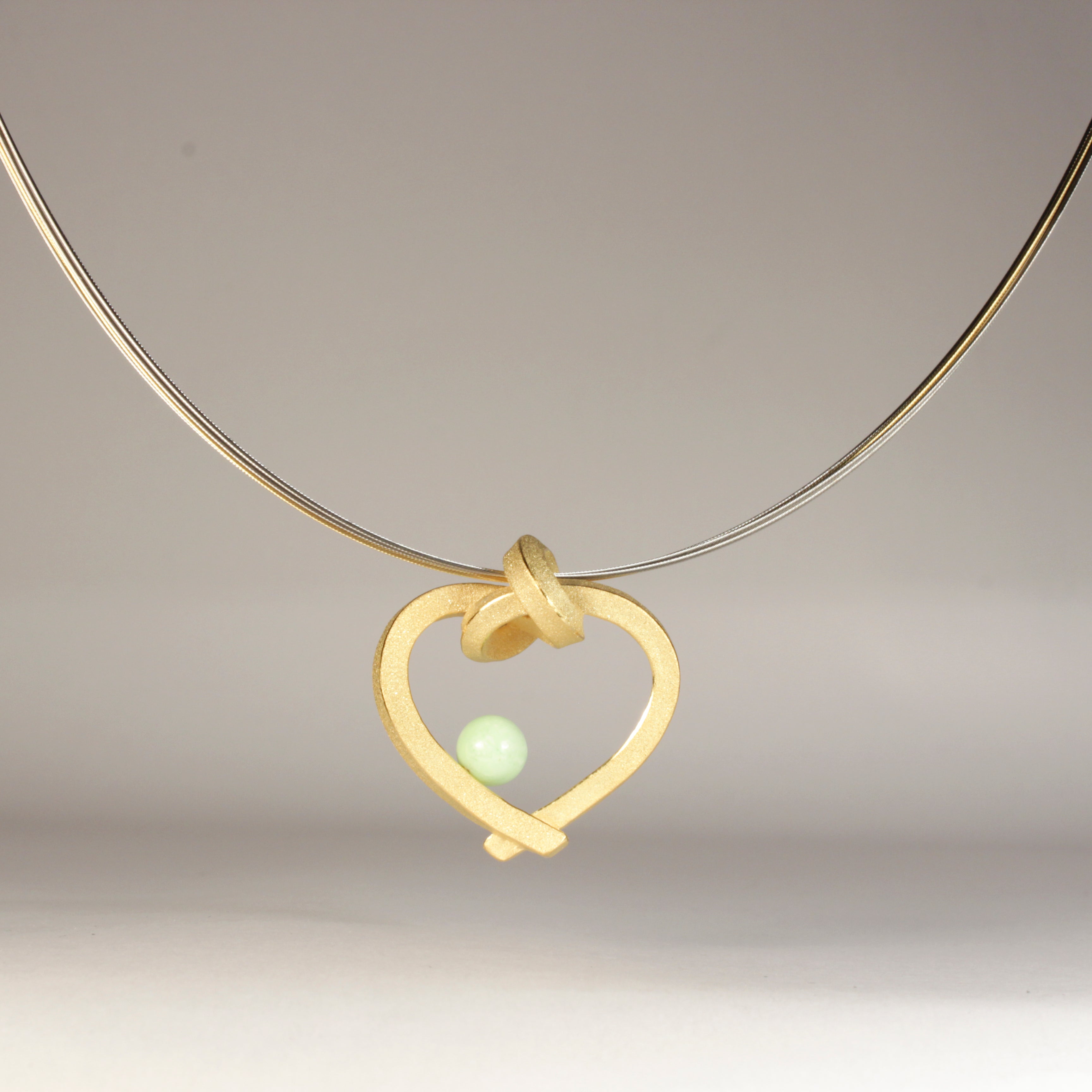 Herz mit Perle klein