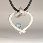 Herz mit Perle klein