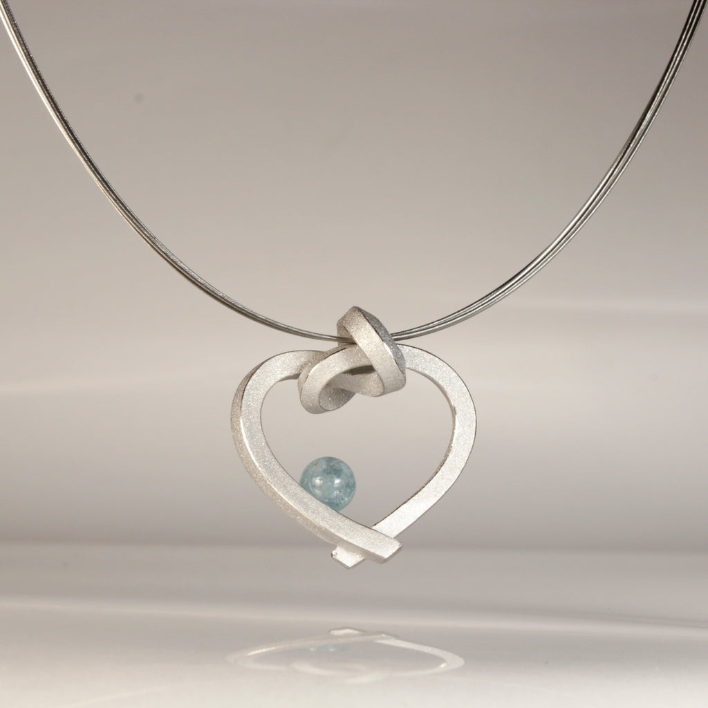 Herz mit Perle klein