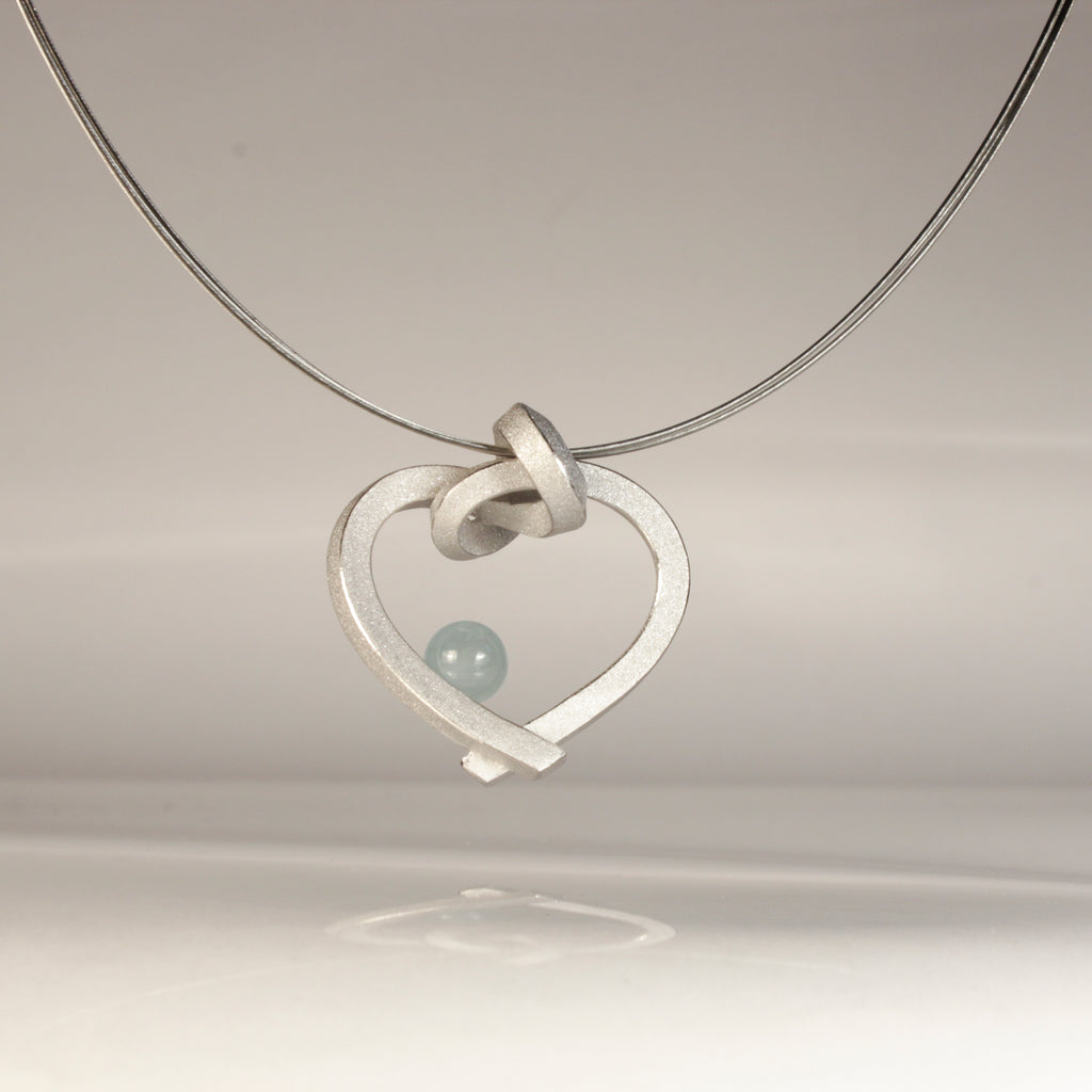 Herz mit Perle klein