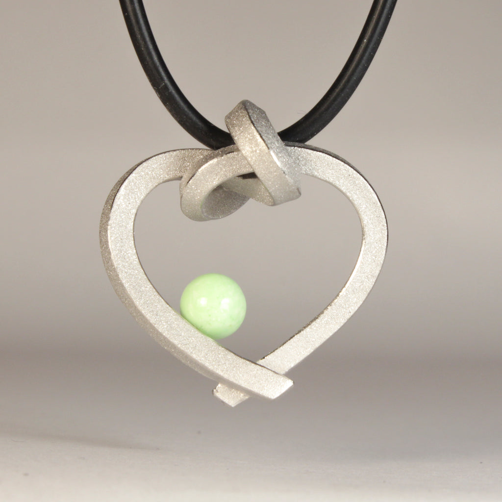 Herz mit Perle klein