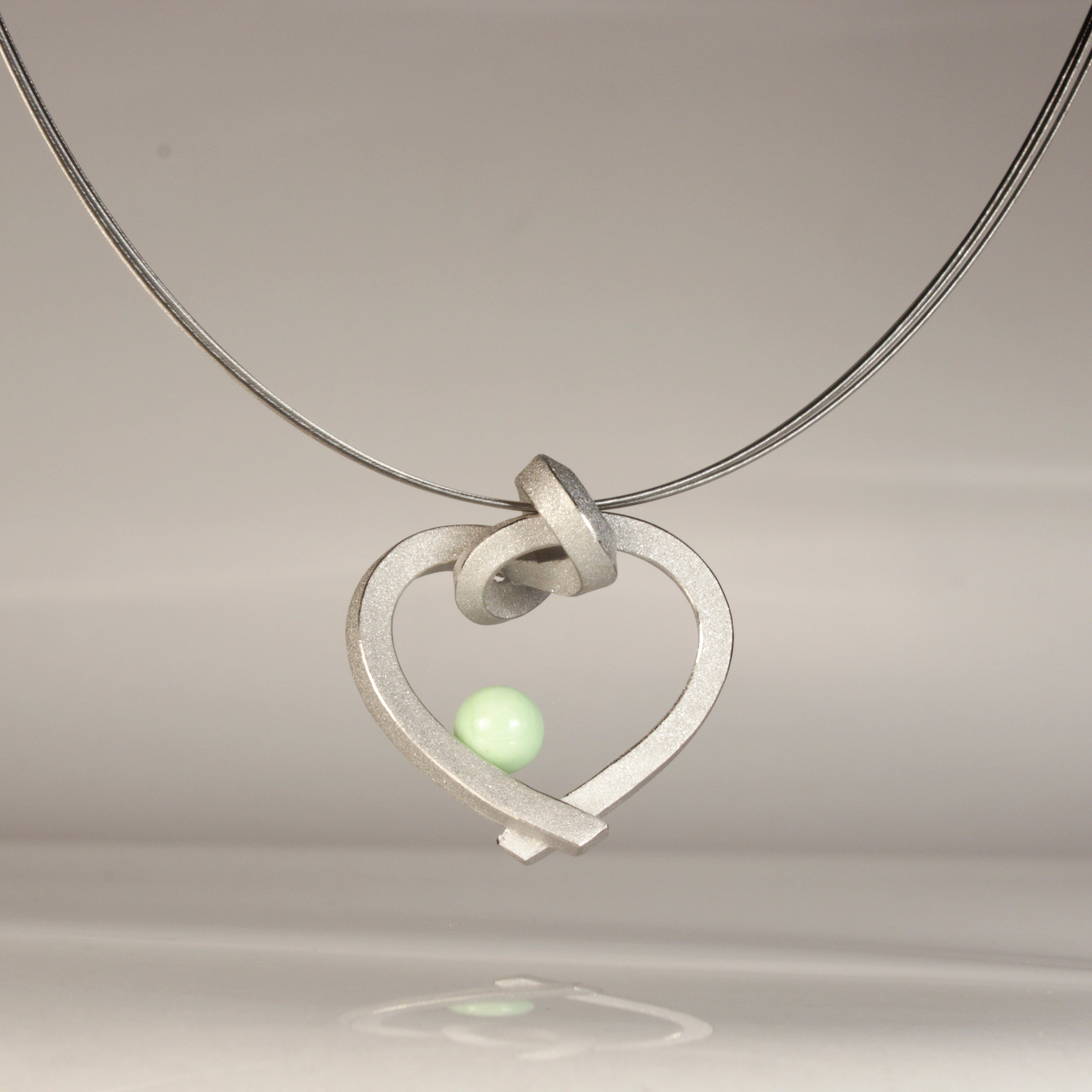 Herz mit Perle klein