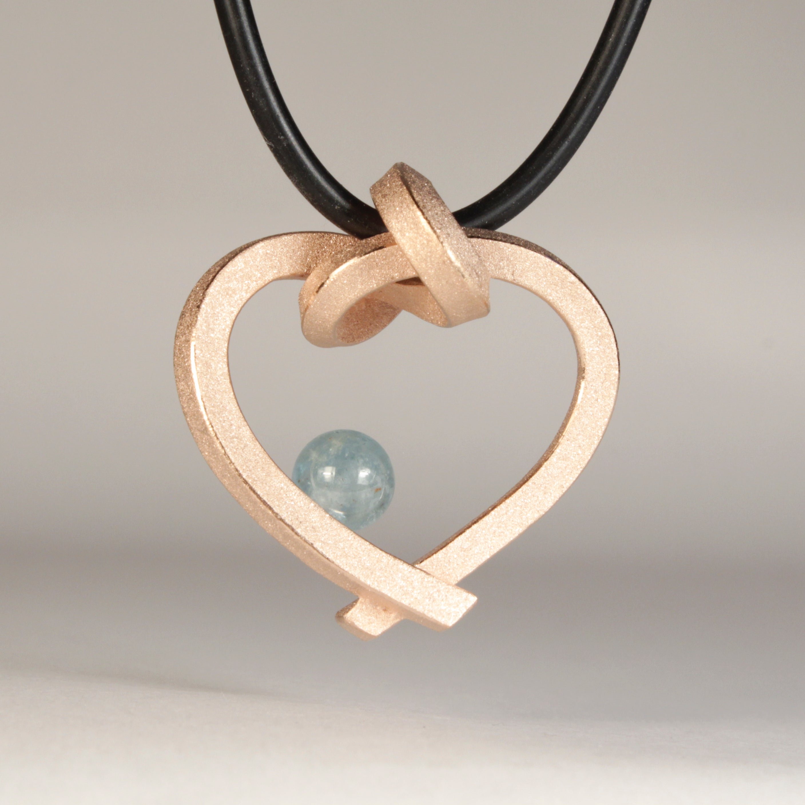 Herz mit Perle klein