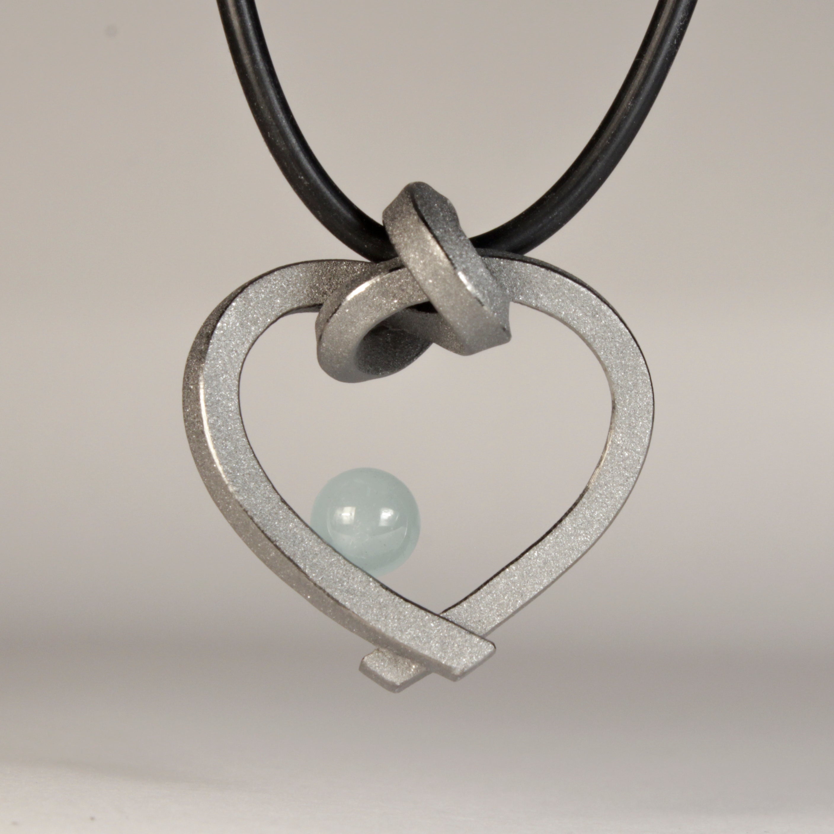 Herz mit Perle klein