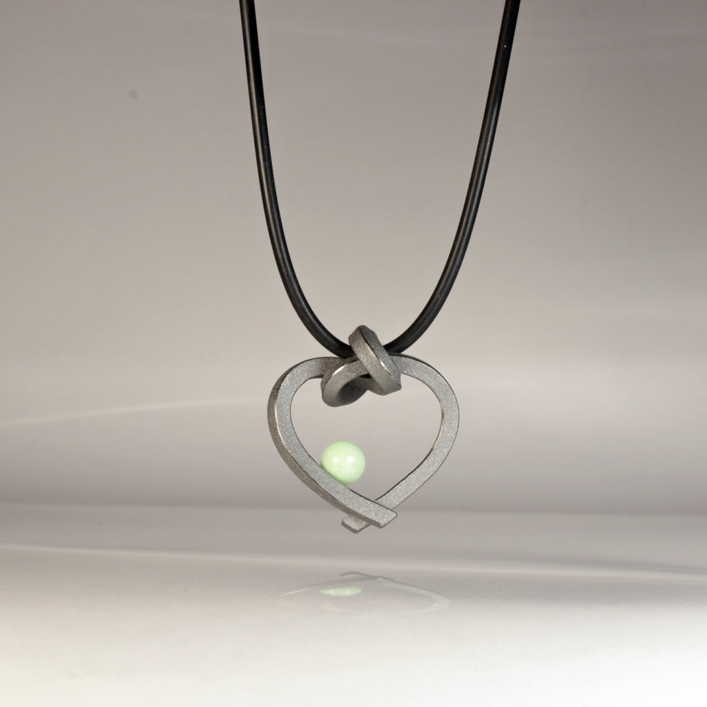 Herz mit Perle klein