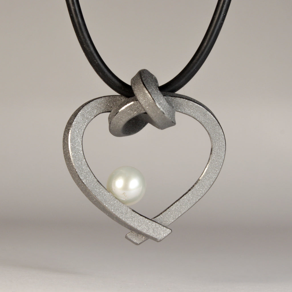 Herz mit Perle klein