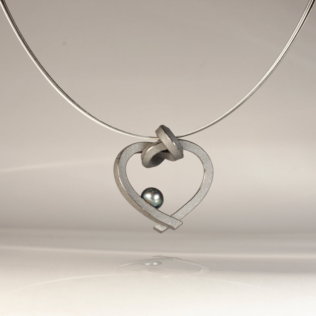 Herz mit Perle klein