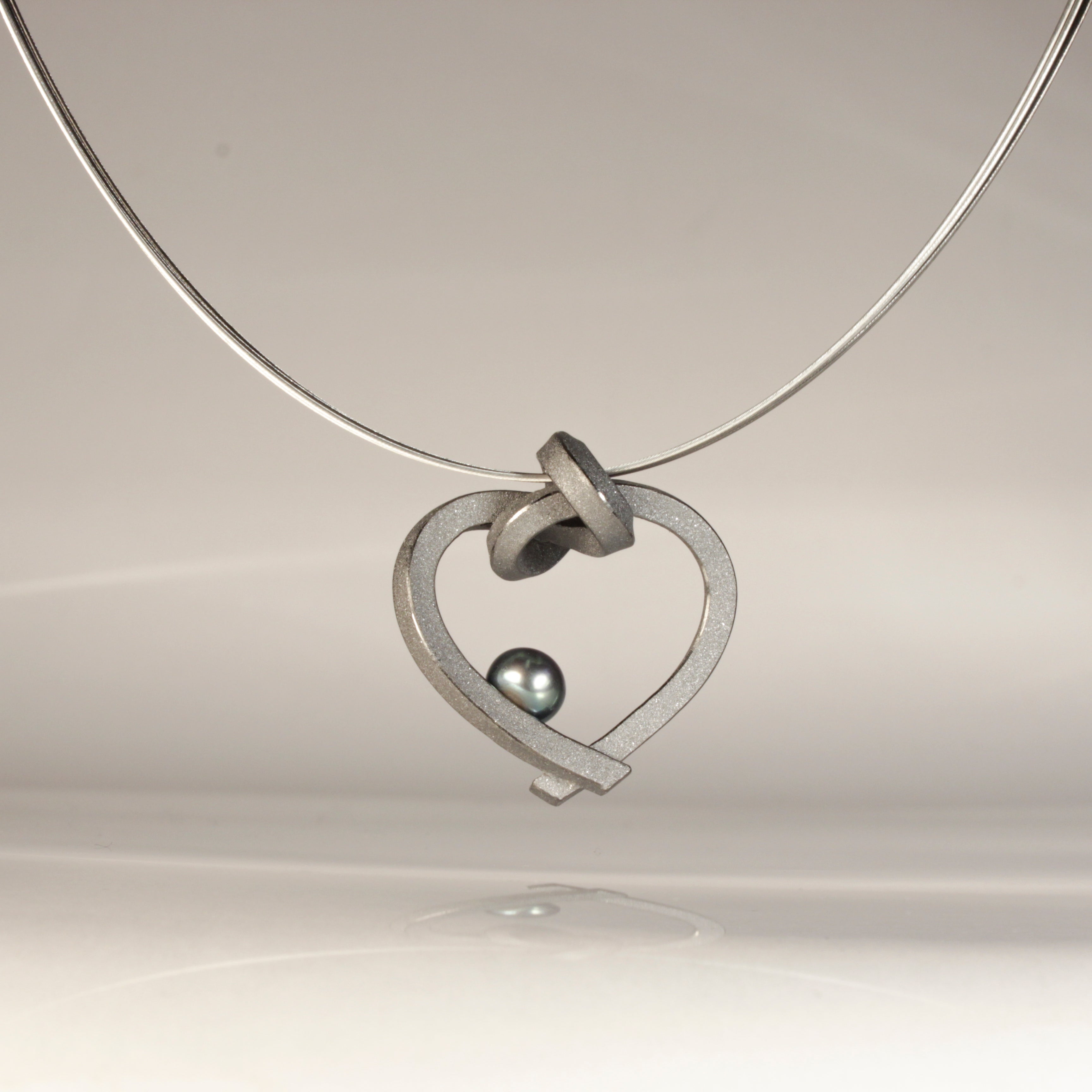 Herz mit Perle klein