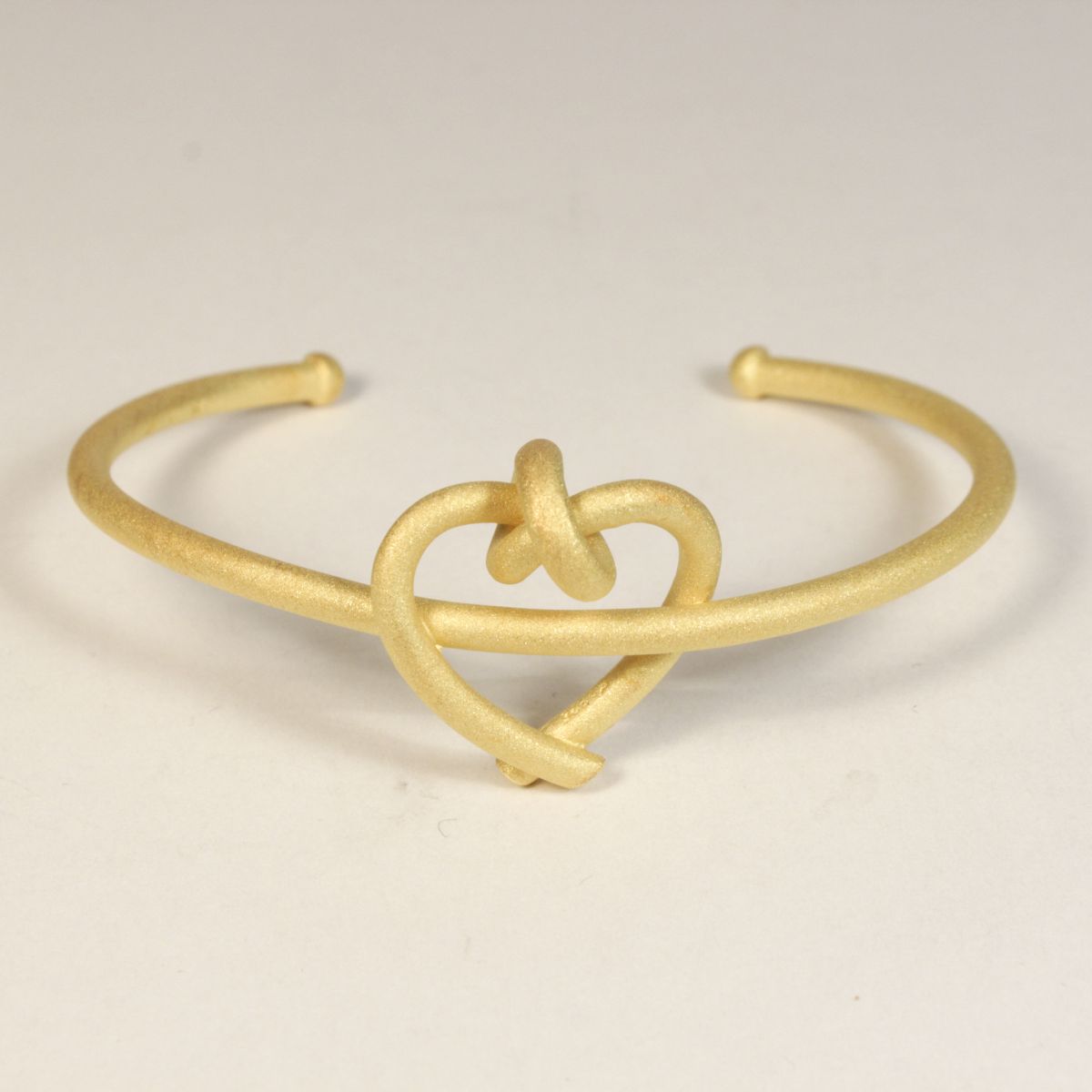 Armreif / Spange Herz rund