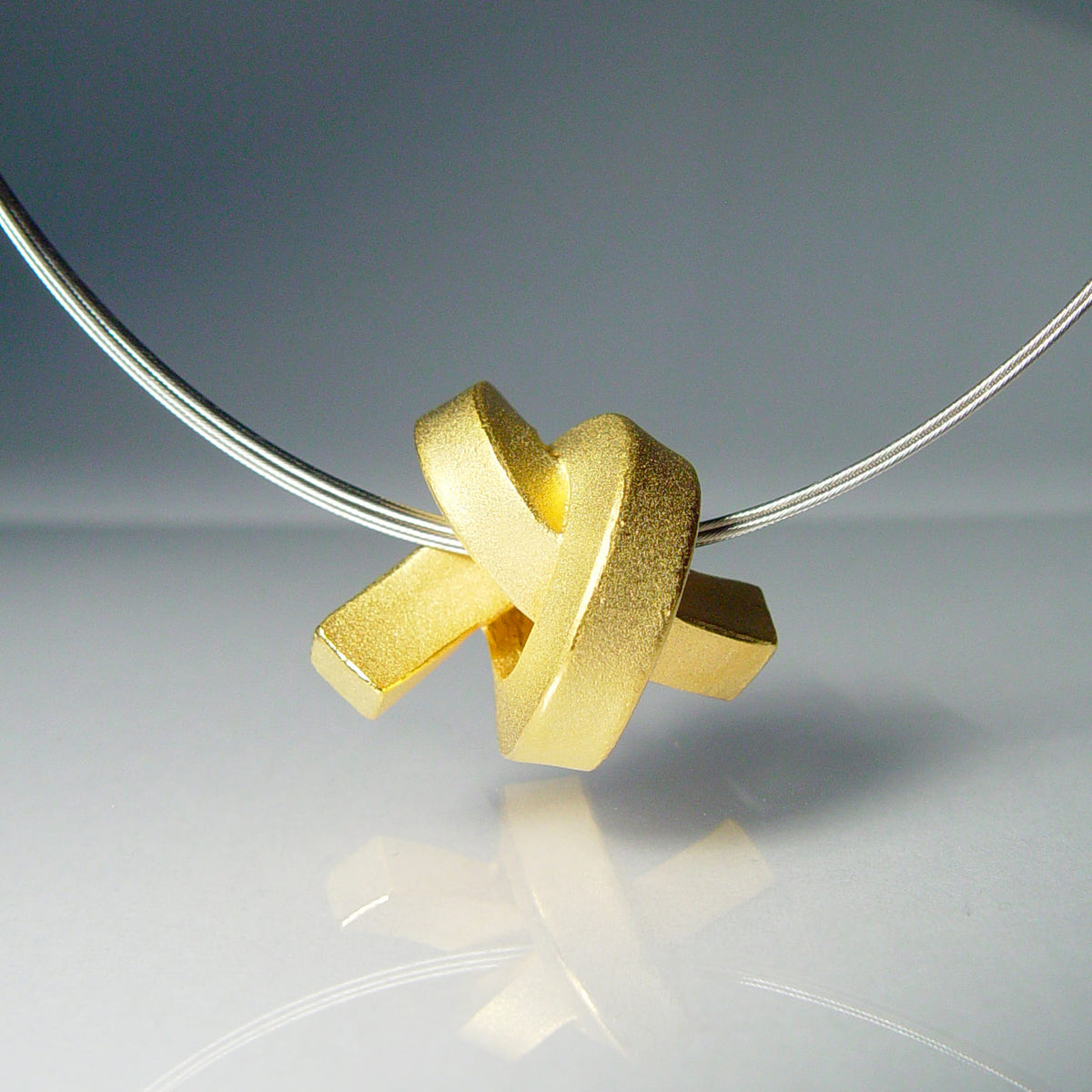 SET: Knoten (go) für Hals, Arm und Ohr