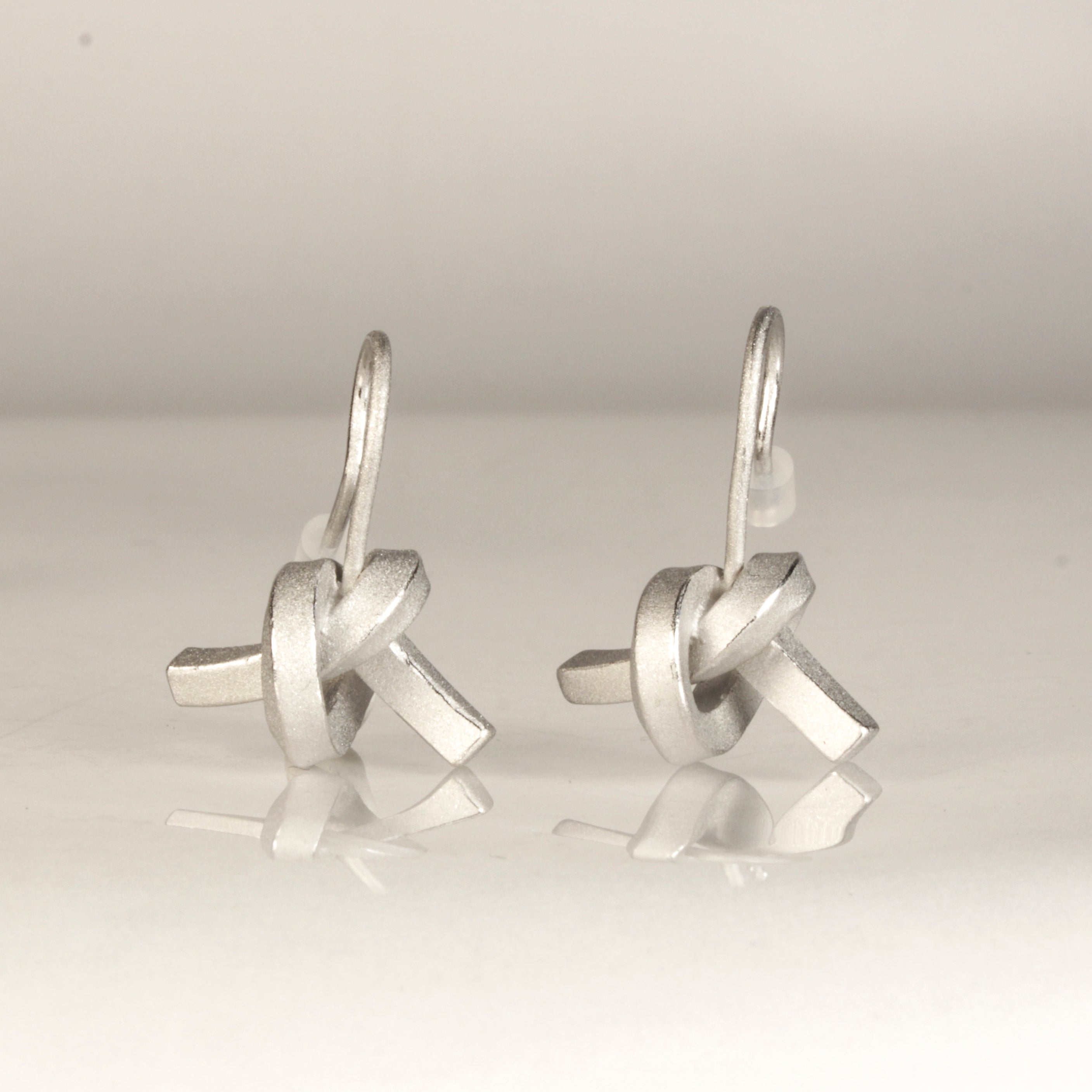 Ohrhänger Knoten kanitg