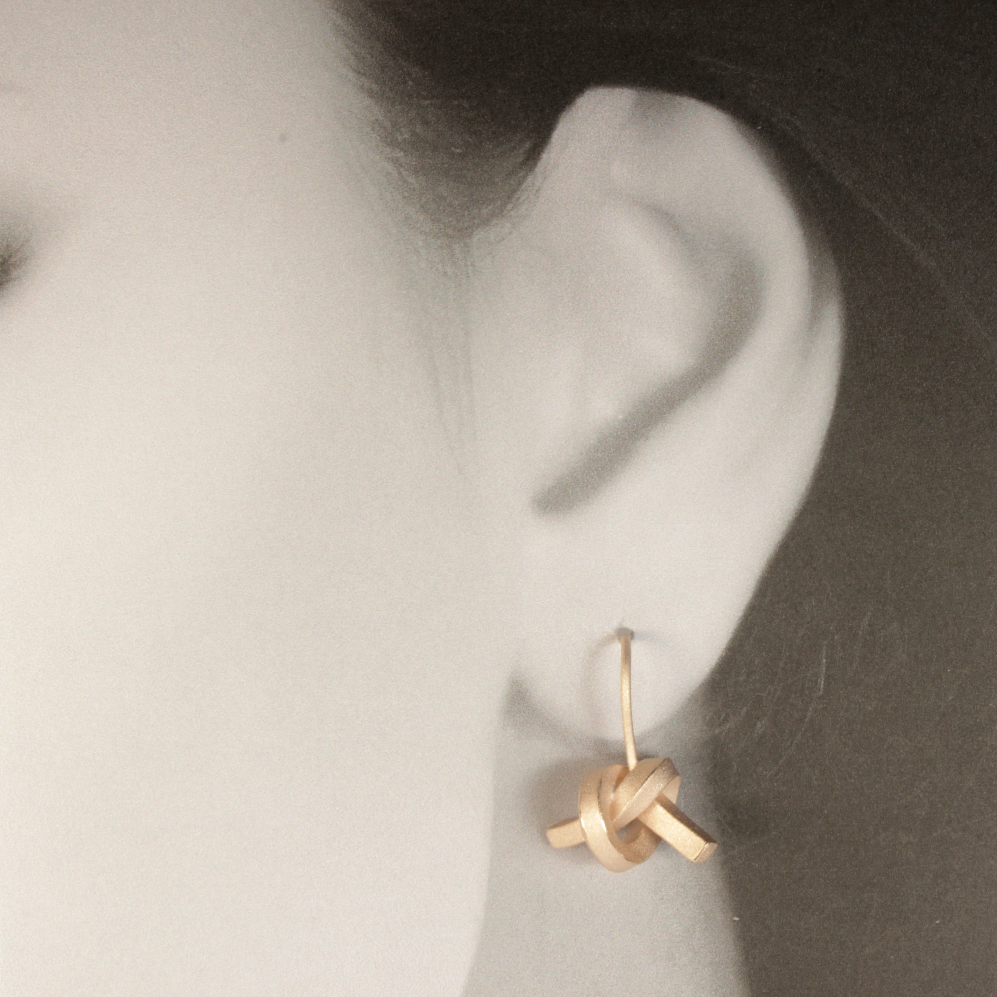 Ohrhänger Knoten kanitg