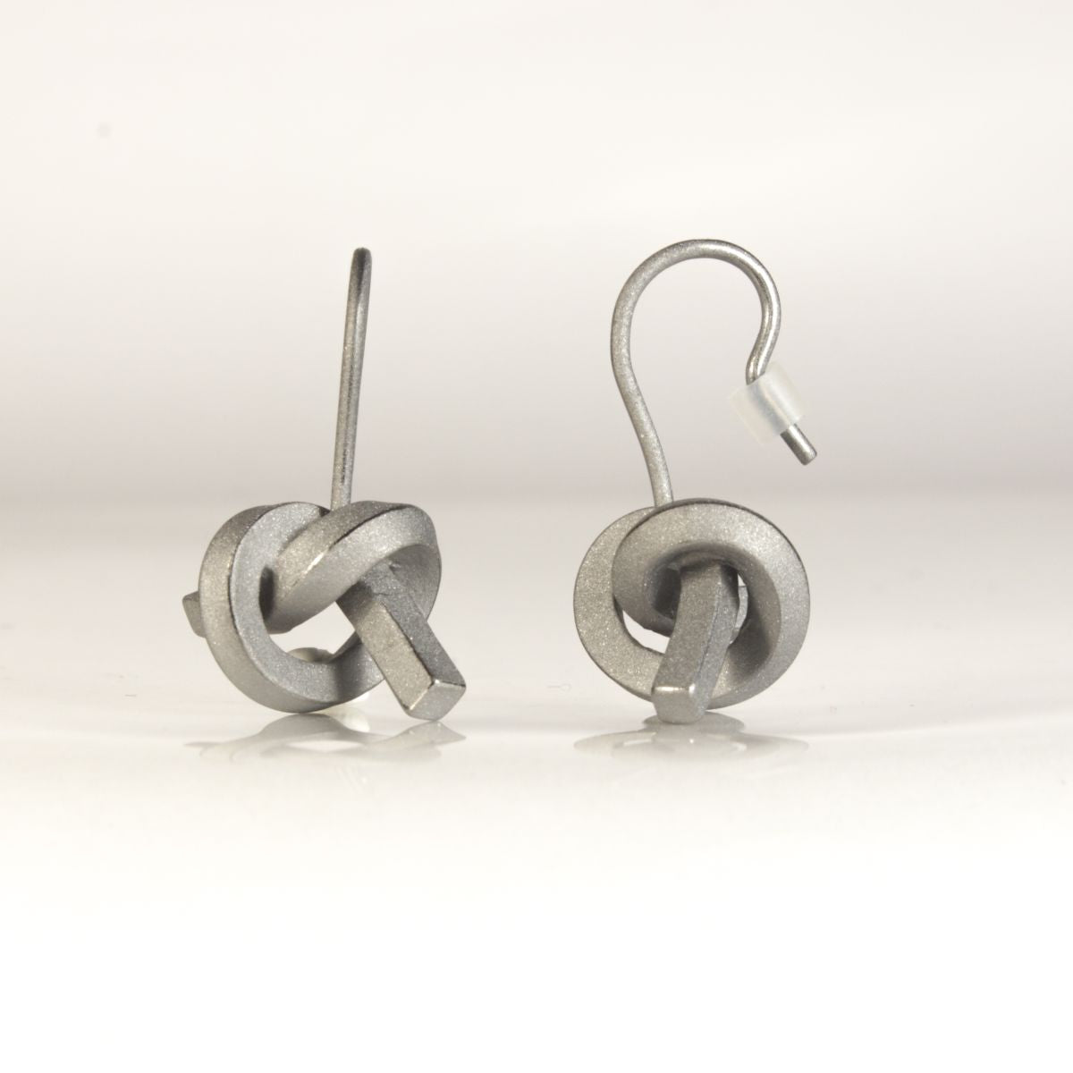 Ohrhänger Knoten kanitg