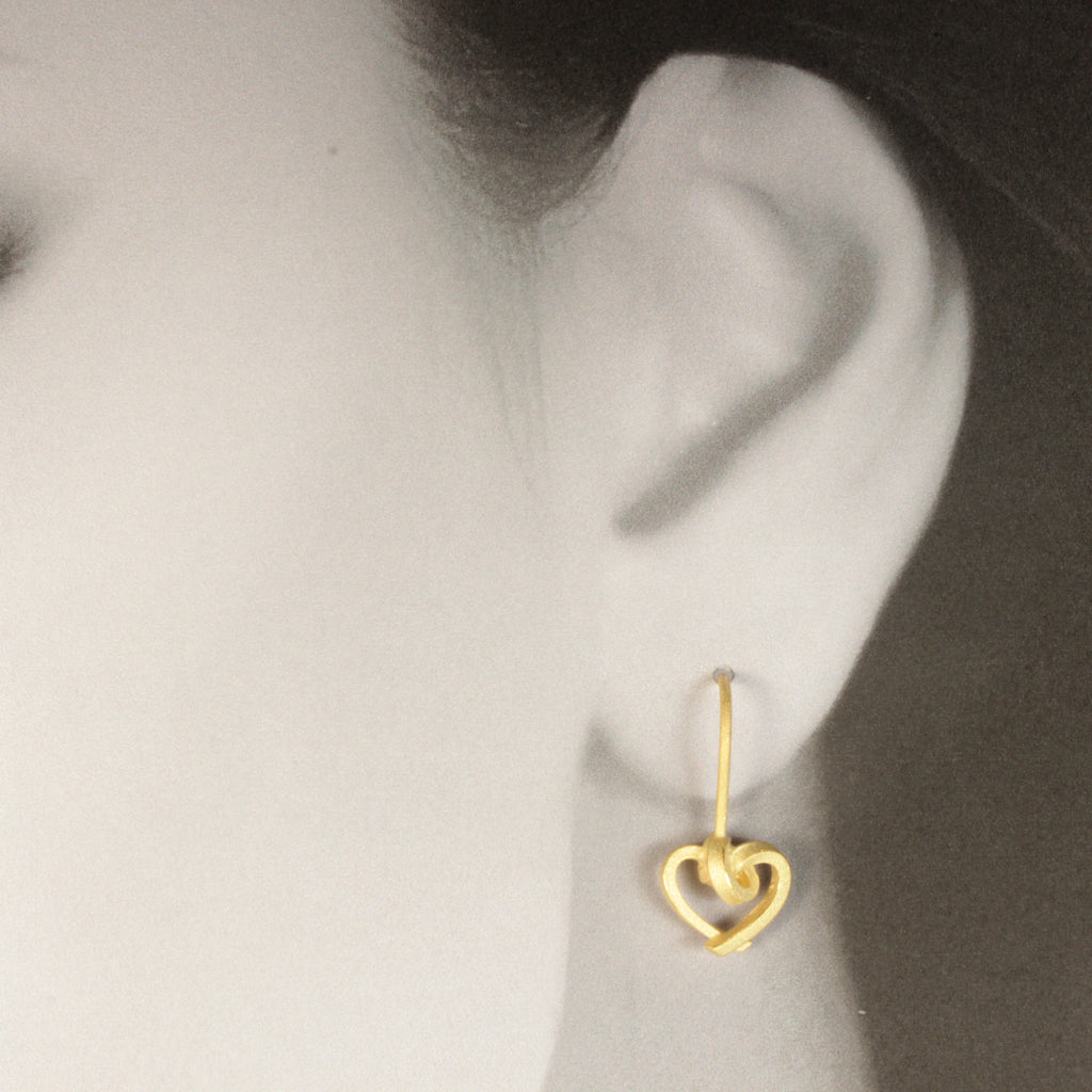 Ohrhänger Herzen kantig