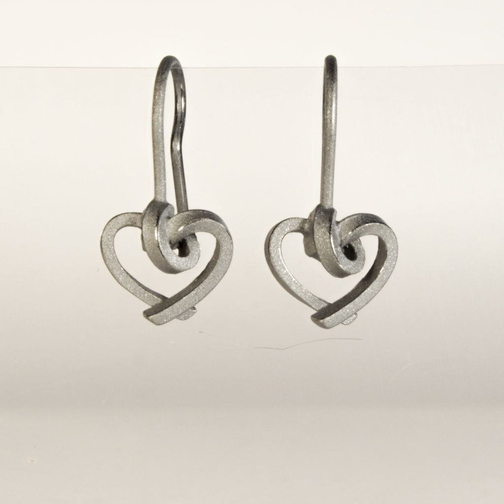 Ohrhänger Herzen kantig