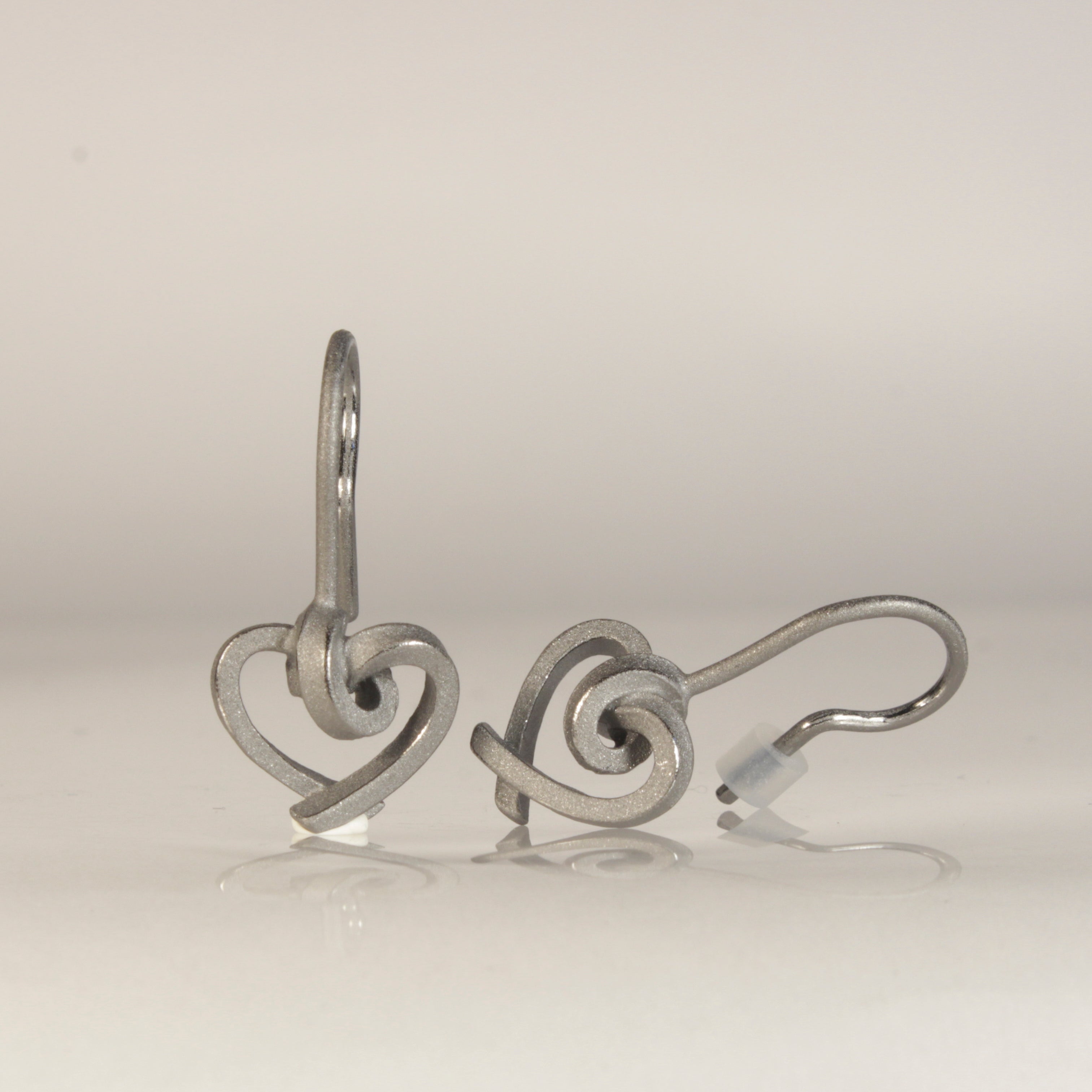 Ohrhänger Herzen kantig