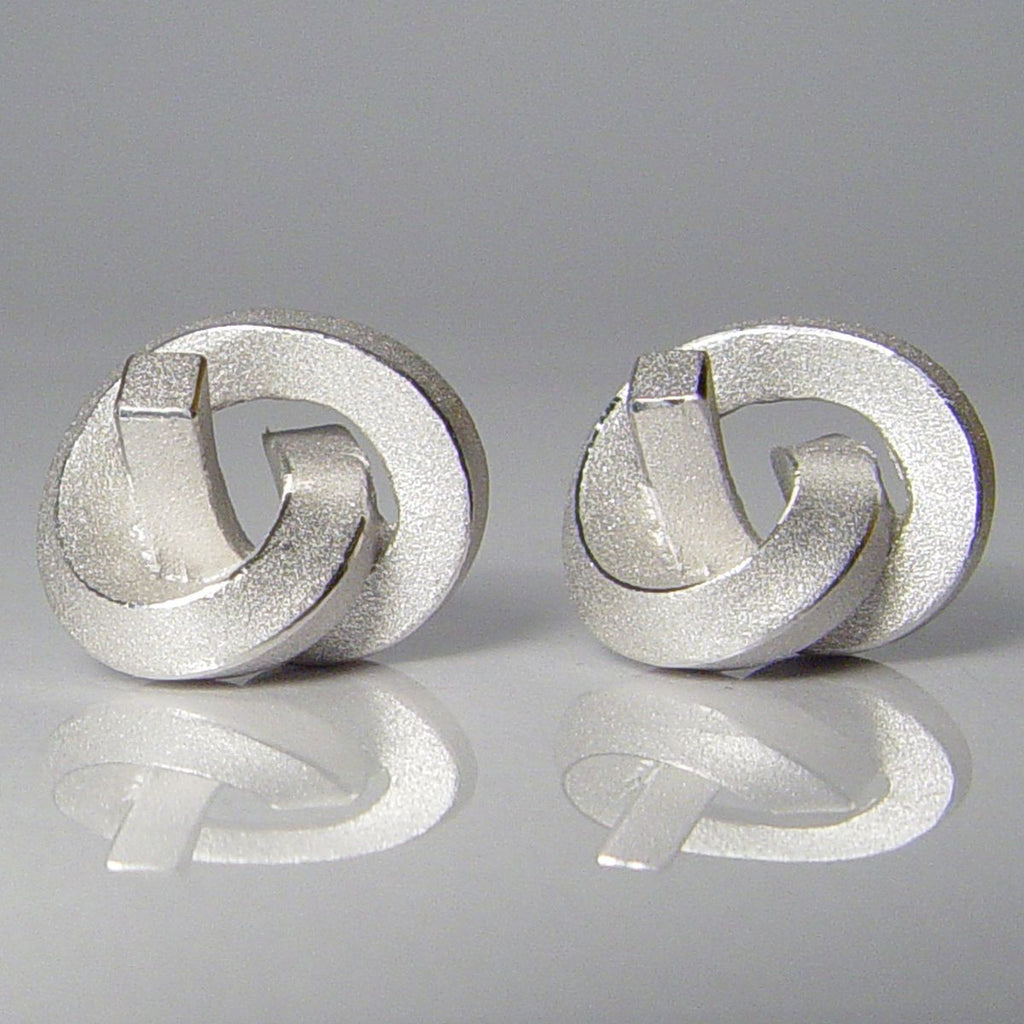 Ohrstecker Knoten kantig groß