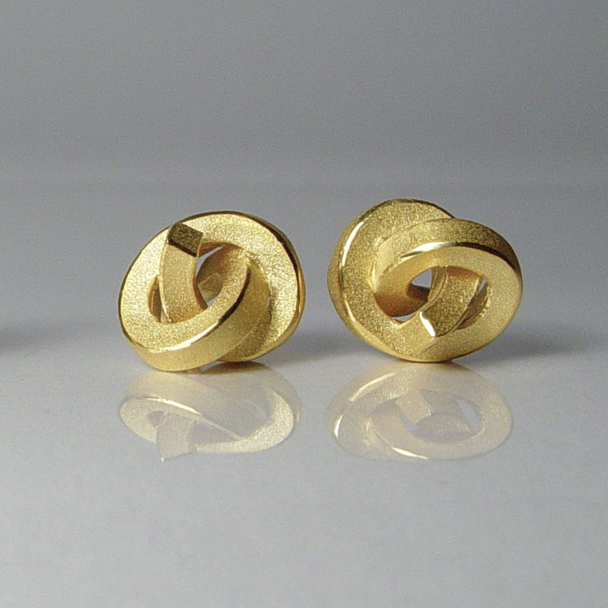 Ohrstecker Knoten kantig klein