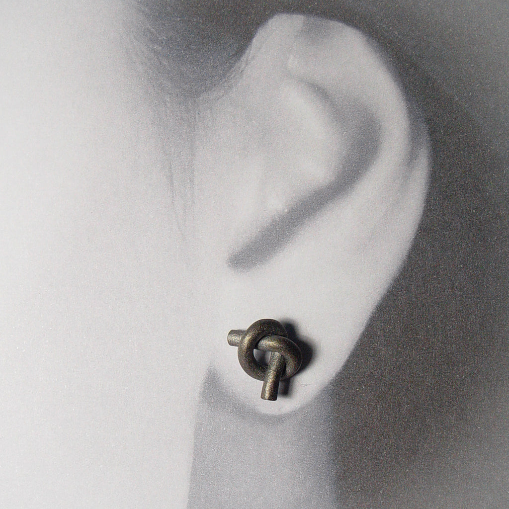 Ohr Knoten rund klein