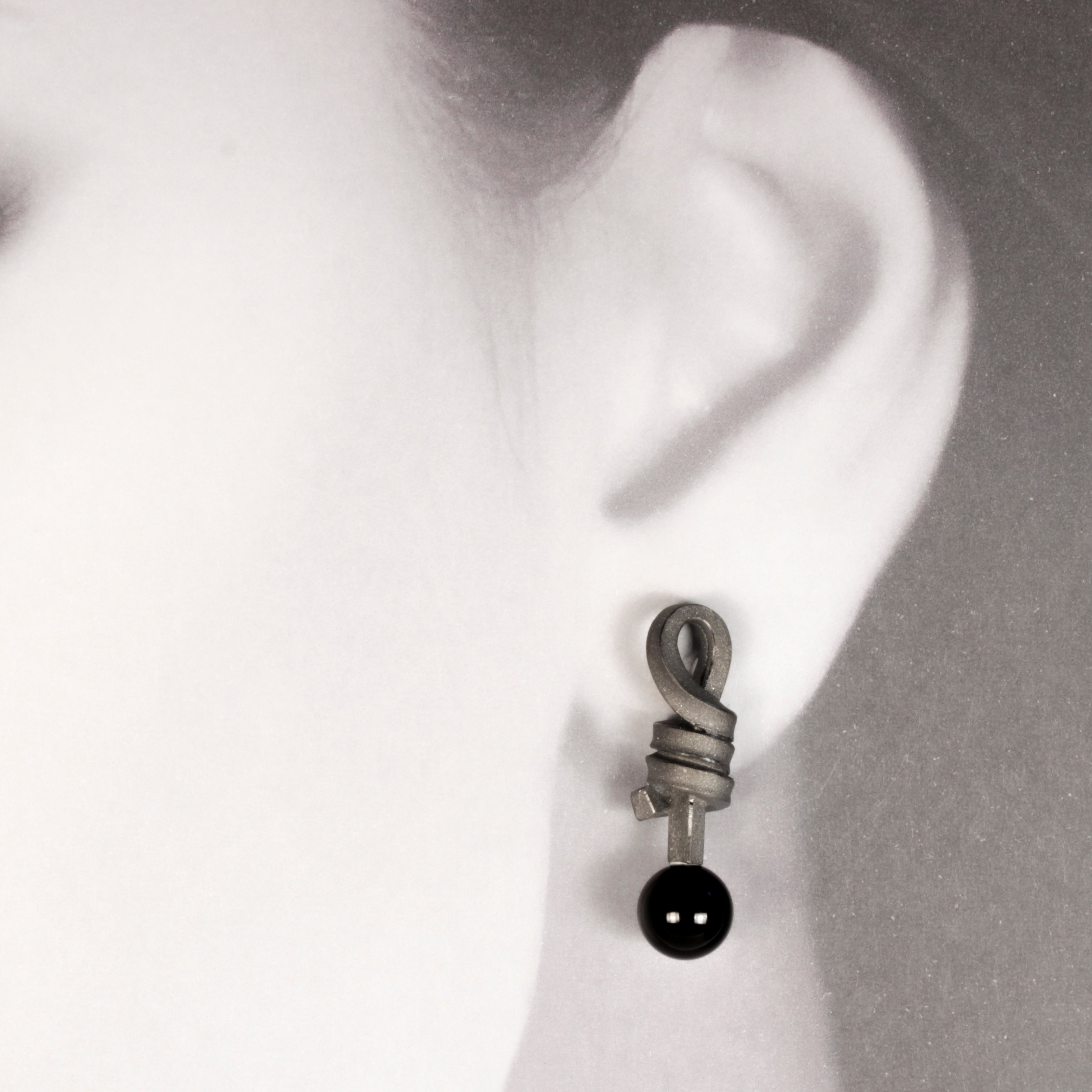 Ohr Perl Pendel