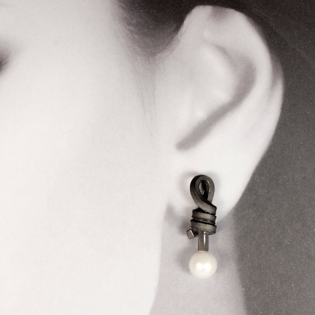 Ohr Perl Pendel