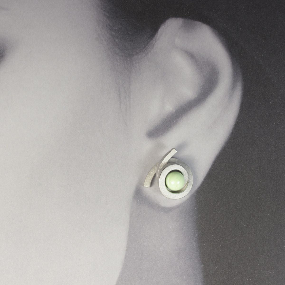 Ohrstecker Perl Spirale