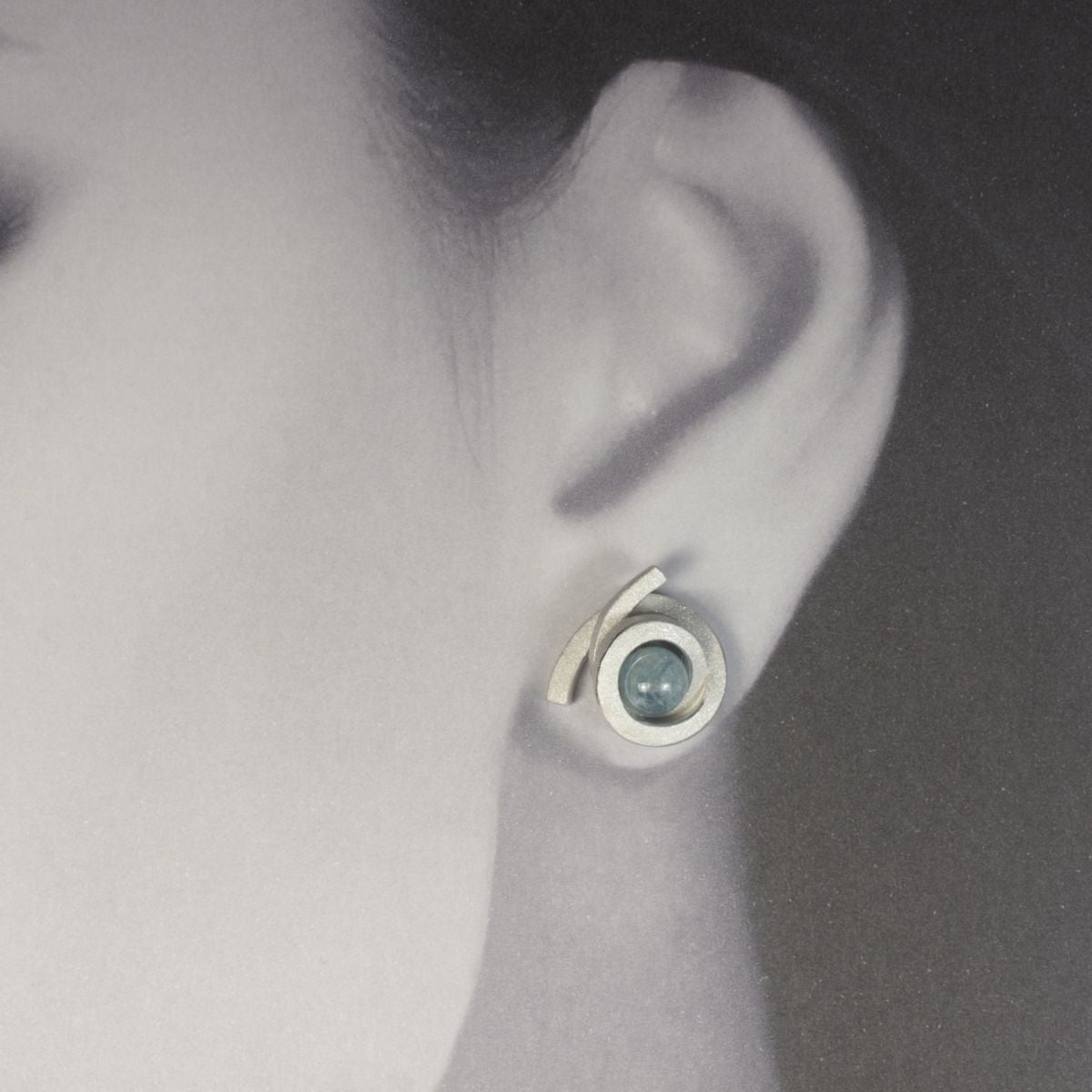 Ohrstecker Perl Spirale