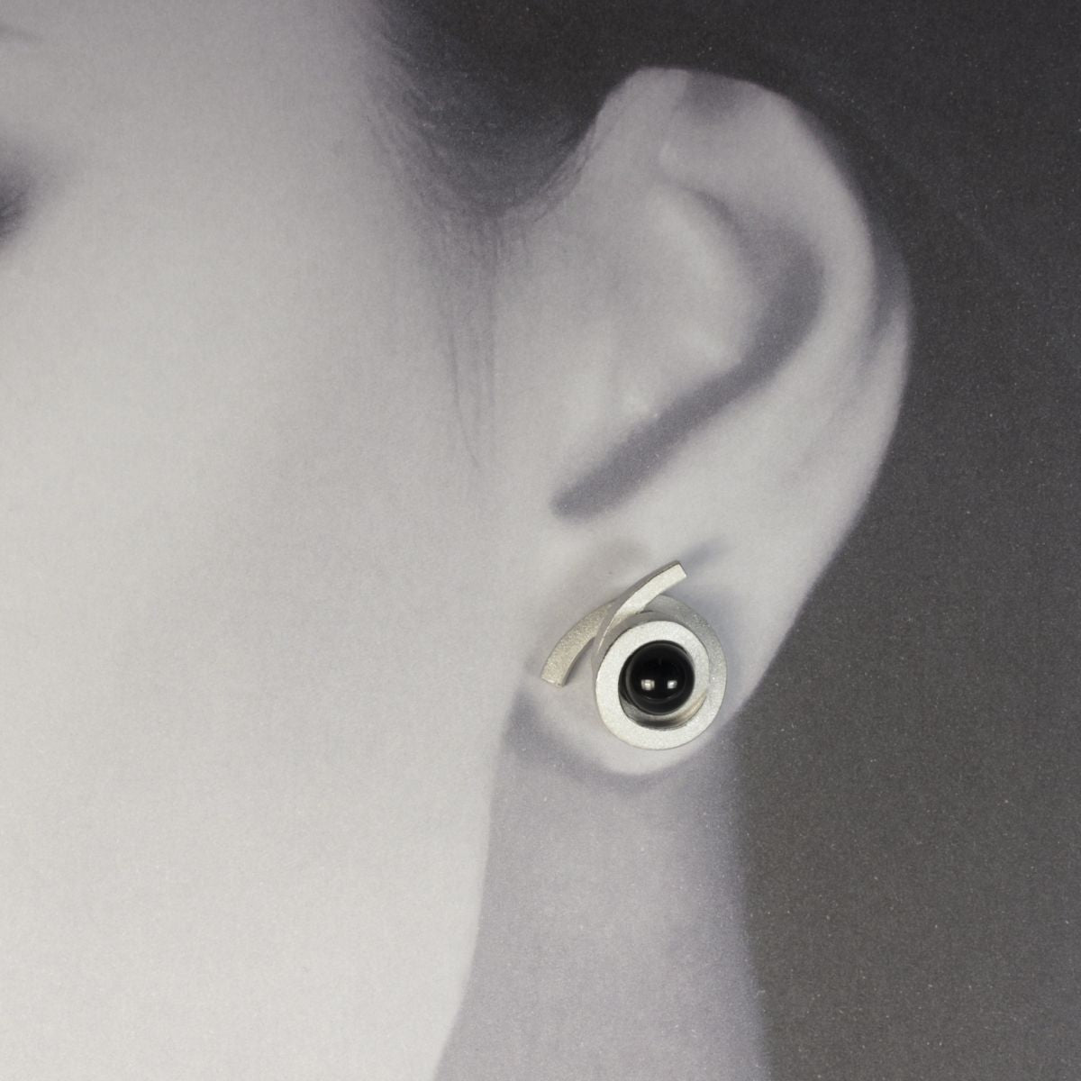 Ohrstecker Perl Spirale