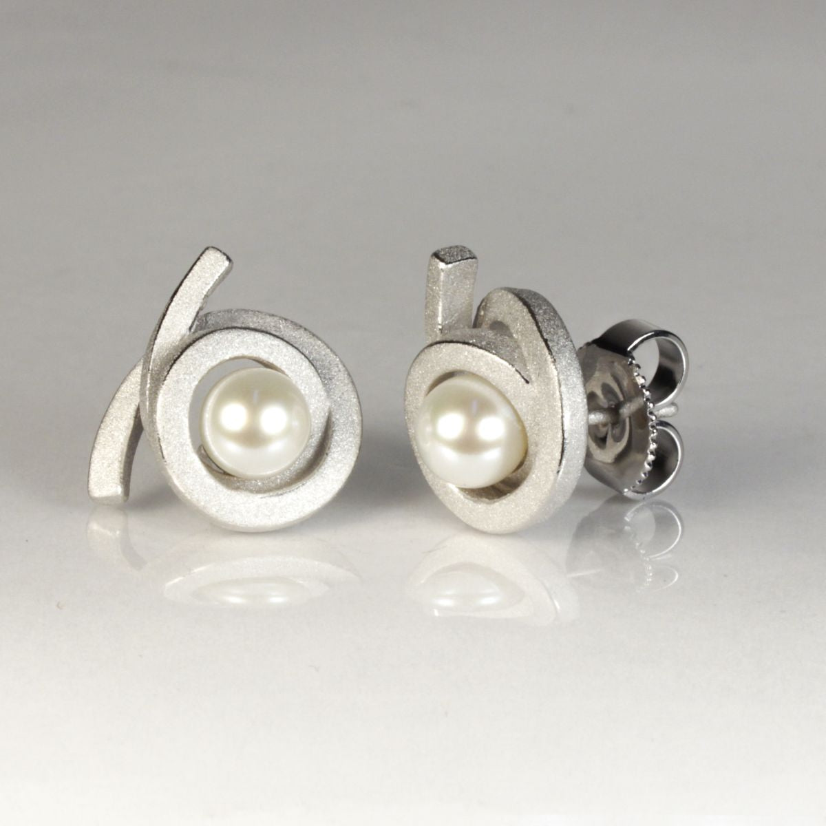 Ohrstecker Perl Spirale