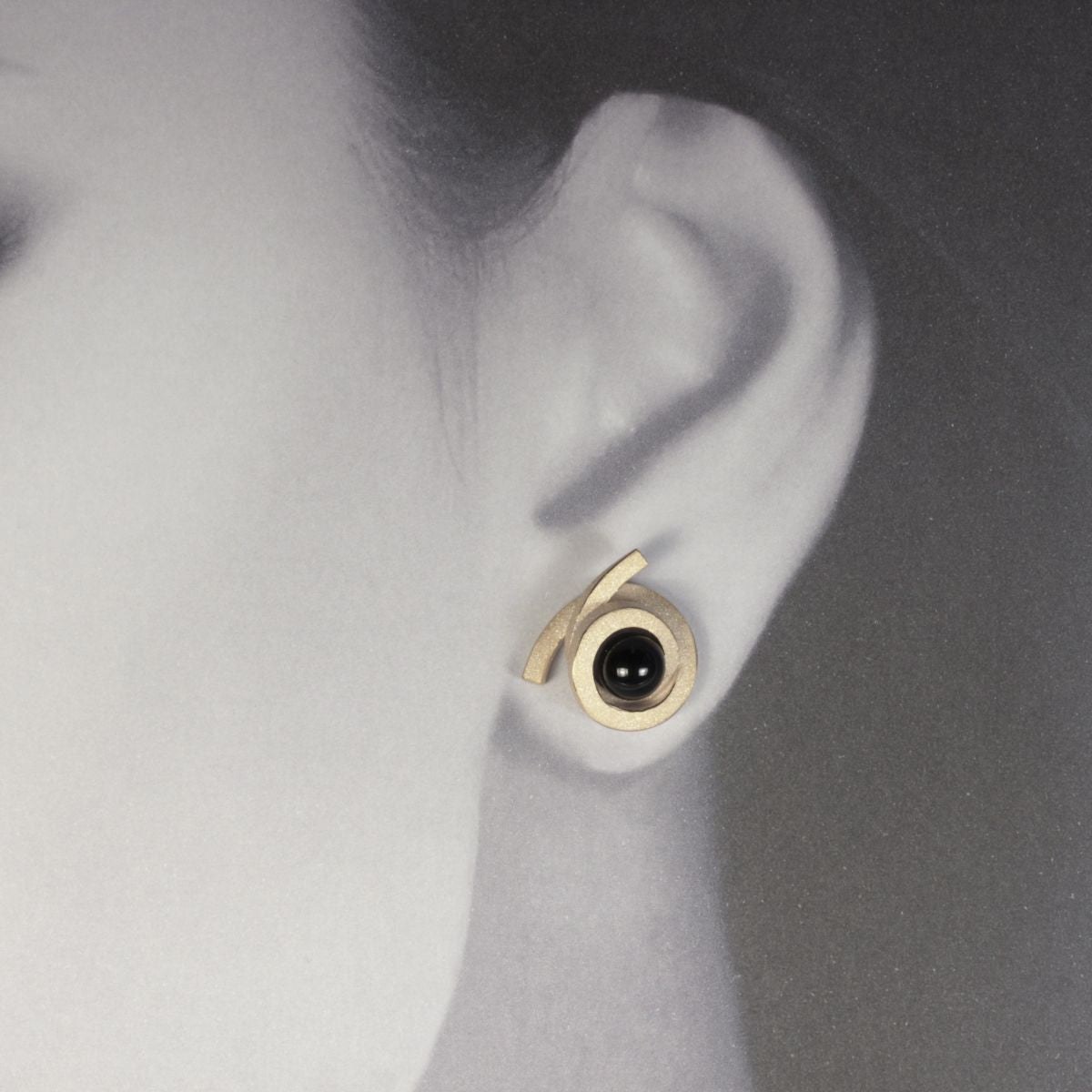 Ohrstecker Perl Spirale