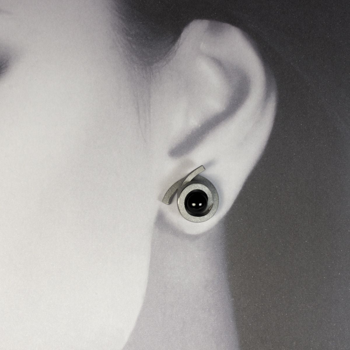 Ohrstecker Perl Spirale