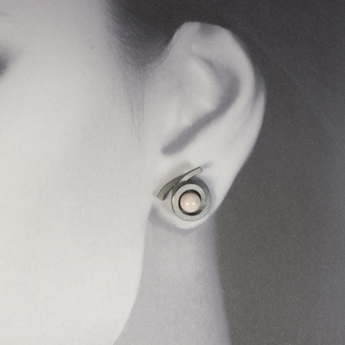 Ohrstecker Perl Spirale