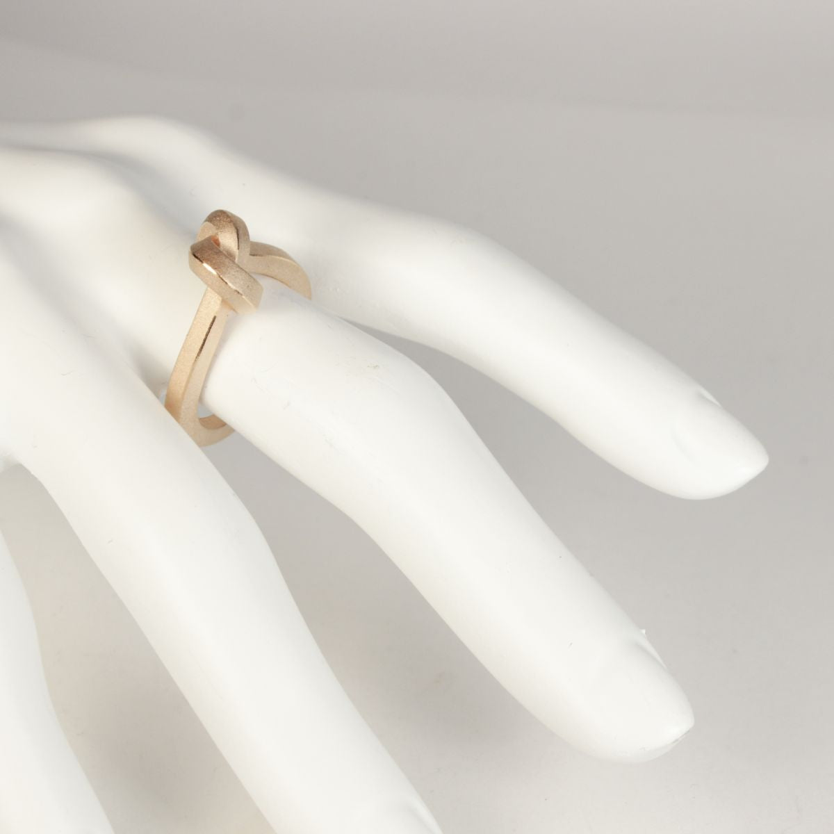 RIN 3 - Knoten Ring kantig
