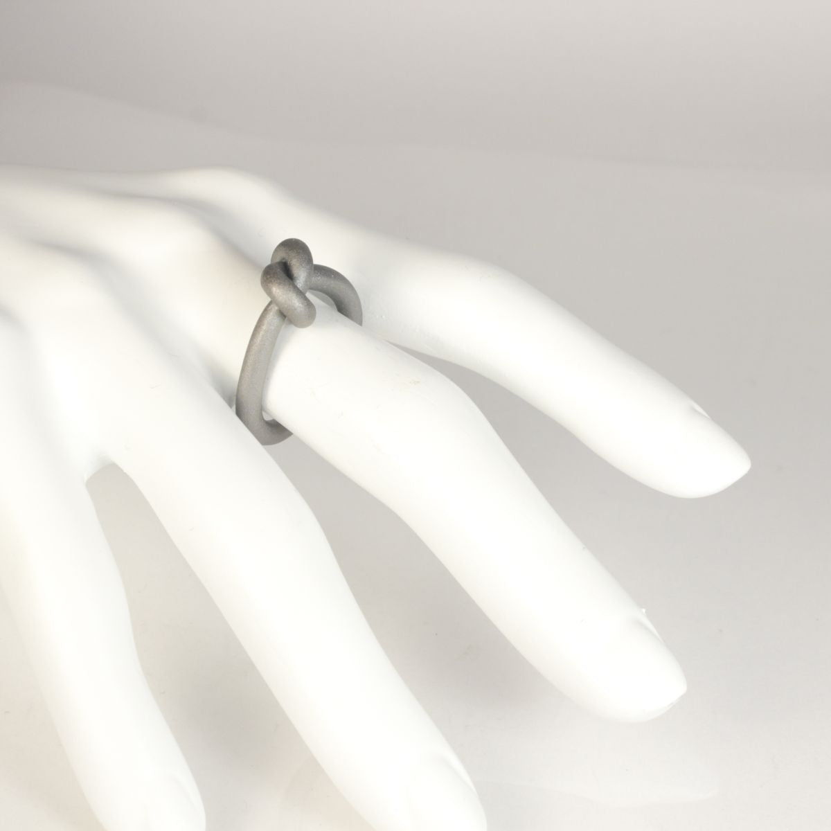 RIN 4 - Knoten Ring rund