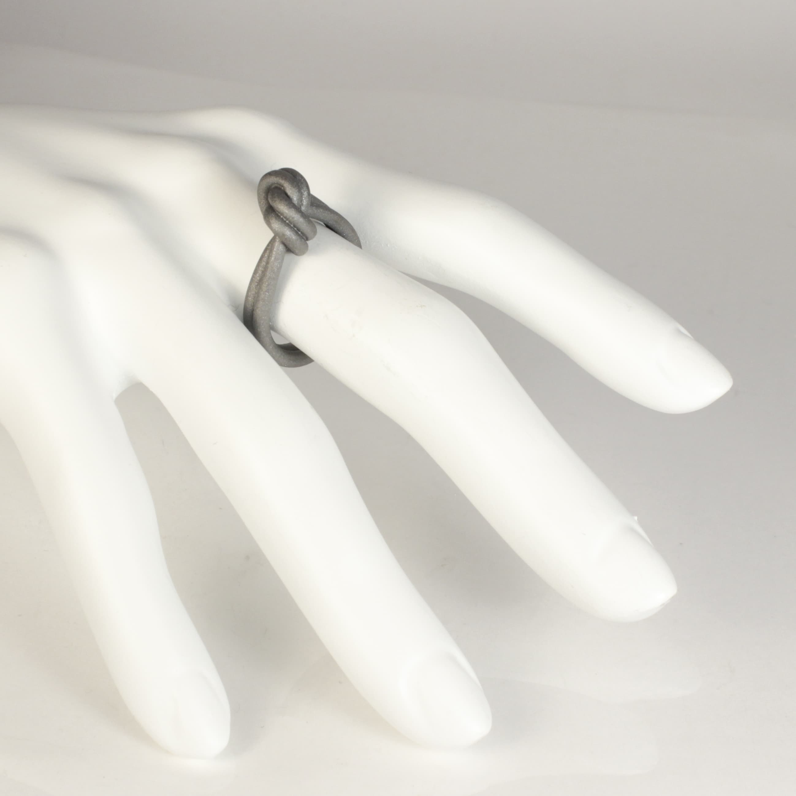 RIN 5 - Knoten Ring doppelrund